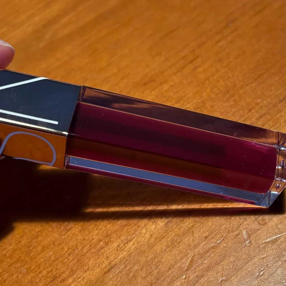 NARS Afterglow Lip Oil Wondrous